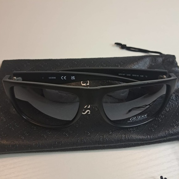 NEW Guess Sunglasses Men's Rectangular Matte Black - Picture 8 of 8